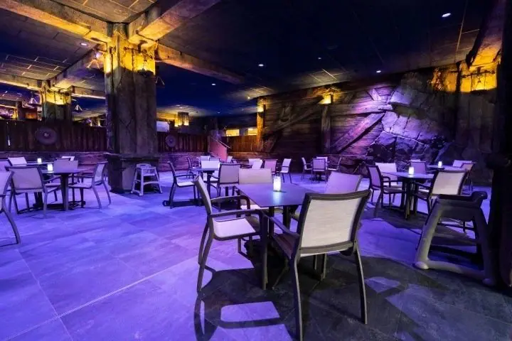 Svømmepøl/Nordhavn — RULANTICA / EUROPA-PARK RESORT, themed rockwork by Universal Rocks